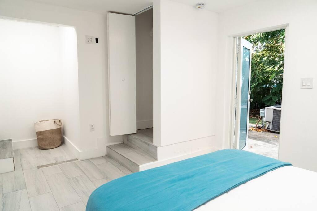 Luxury Retreat 3B ,2Ba Pool , Coral Gables Center Villa Miami Exteriör bild